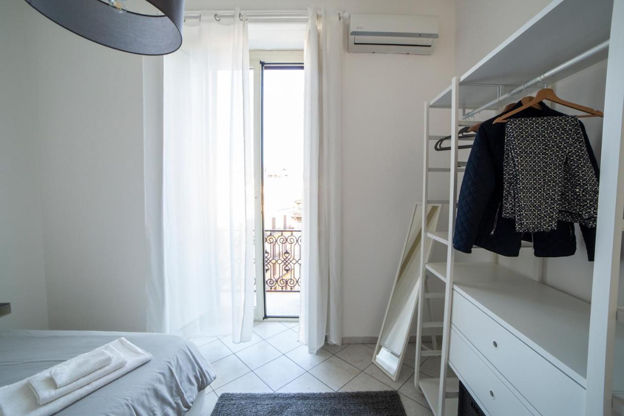 Bnb Al Centro E Meglio, Napoli Apartamento Exterior foto